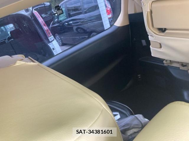 Toyota ALPHARD 2022-09 7214315-7