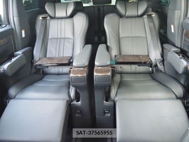 Toyota ALPHARD 2020-07 7214238-11