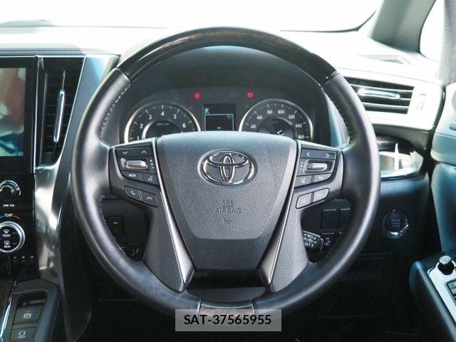 Toyota ALPHARD 2020-07 7214238-18