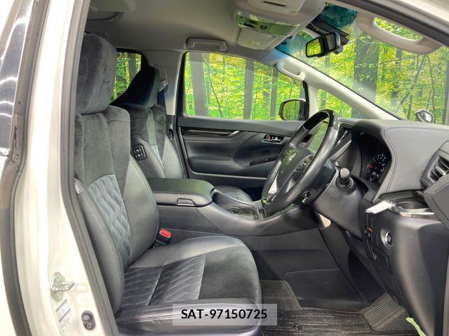 Toyota ALPHARD 2016-06 7214149-7