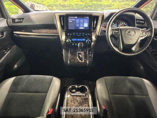 Toyota ALPHARD 2021-06 7214278-1