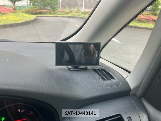 Toyota ALPHARD 2004-09 7214078-18