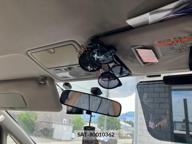 Toyota ALPHARD 2004-09 7214076-22