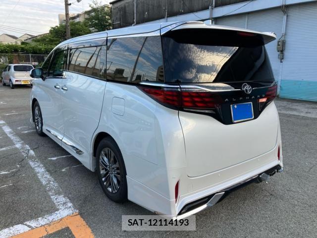 Toyota ALPHARD 2024-04 7214342-3