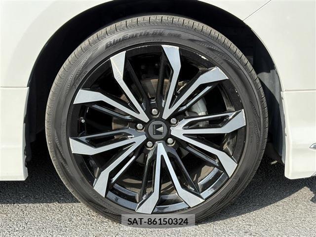 Toyota ALPHARD 2021-04 7214268-12