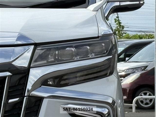 Toyota ALPHARD 2021-04 7214268-24