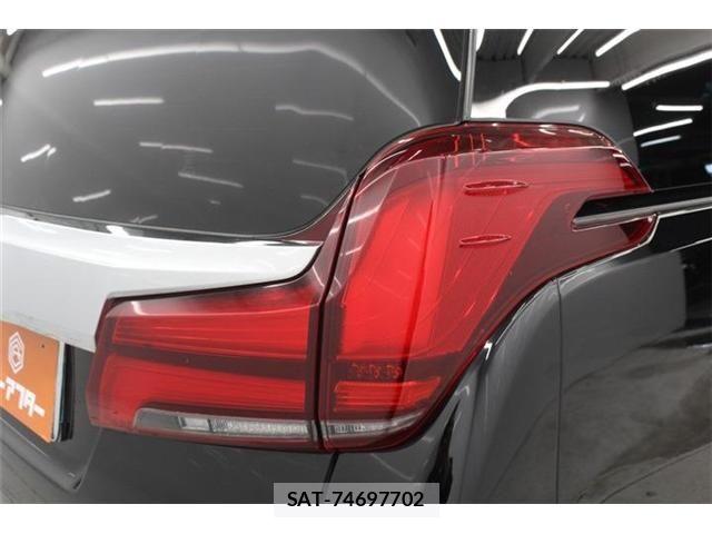 Toyota ALPHARD 2021-01 7214248-18
