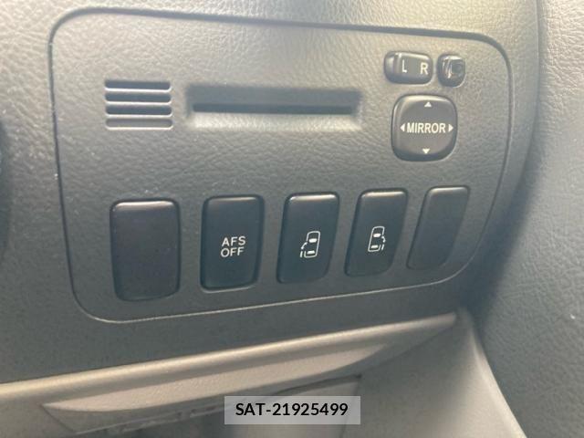 Toyota ALPHARD 2005-06 7214079-24