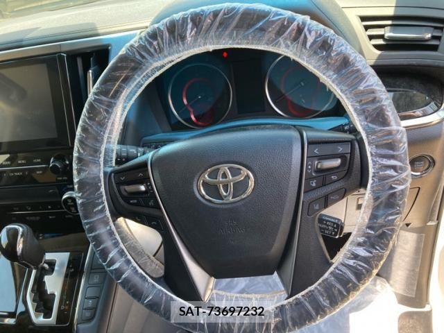 Toyota ALPHARD 2021-09 7214289-15