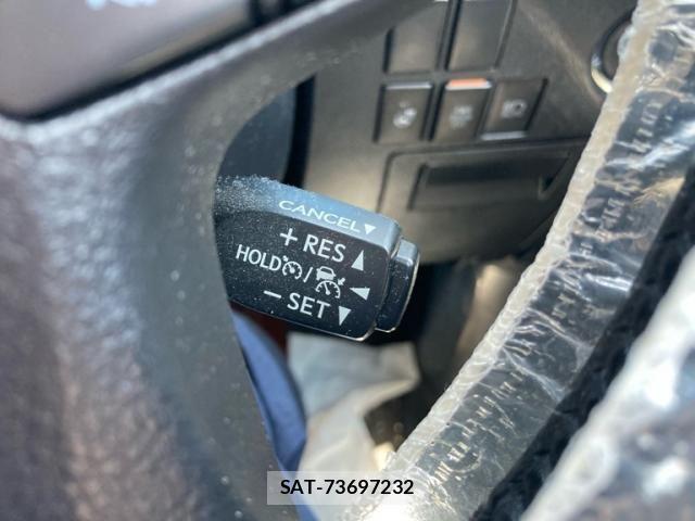 Toyota ALPHARD 2021-09 7214289-23