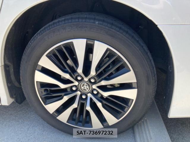 Toyota ALPHARD 2021-09 7214289-6