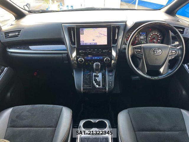 Toyota ALPHARD 2020-06 7214235-1