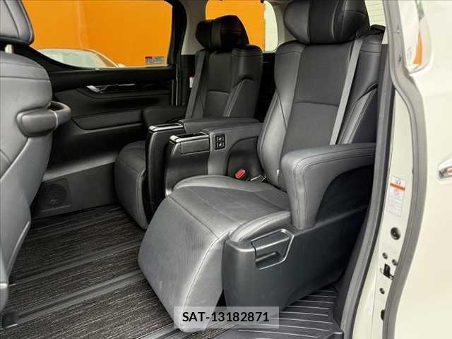 Toyota ALPHARD 2021-06 7214277-17