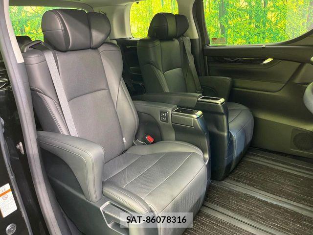 Toyota ALPHARD 2021-04 7214270-9