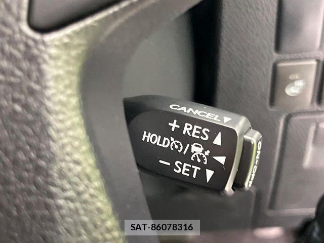 Toyota ALPHARD 2021-04 7214270-7