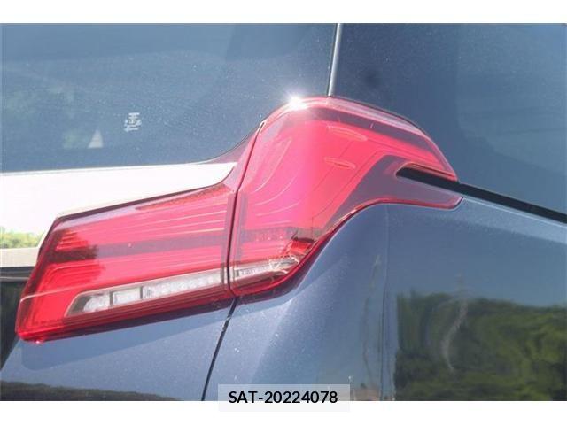 Toyota ALPHARD 2018-03 7214182-17