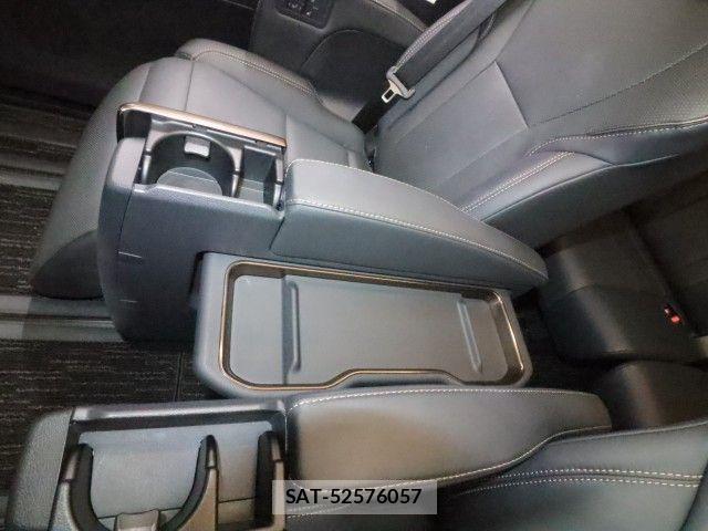 Toyota ALPHARD 2023-12 7214337-11