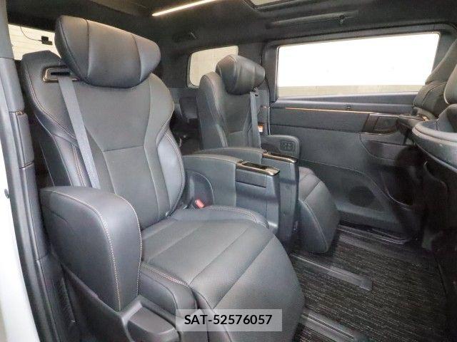 Toyota ALPHARD 2023-12 7214337-6