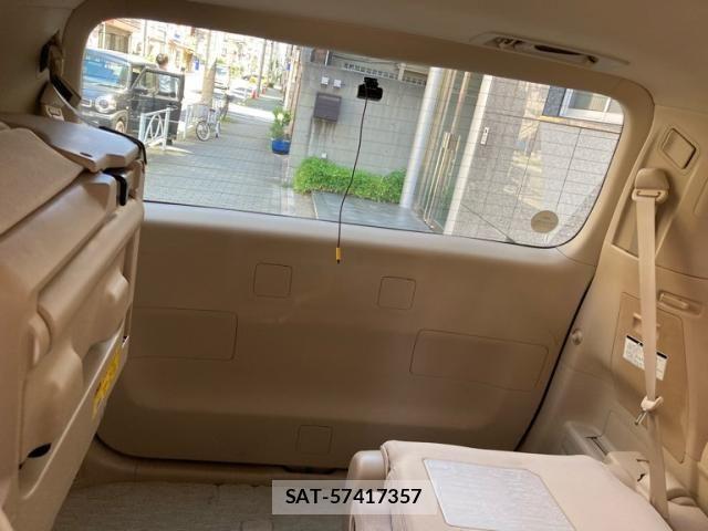 Toyota ALPHARD 2011-02 7214105-7