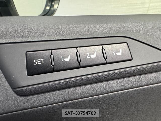 Toyota ALPHARD 2020-01 7214226-23