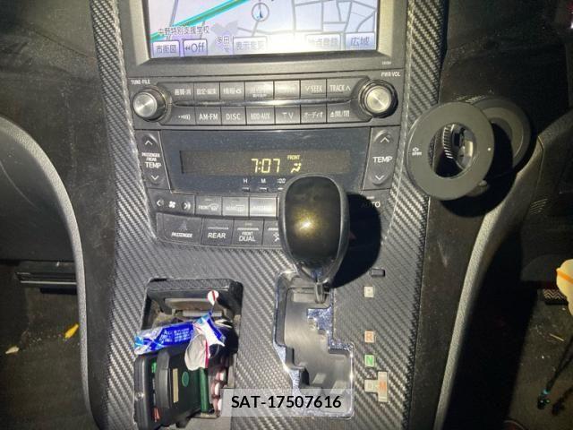 Toyota ALPHARD 2011-02 7214107-24