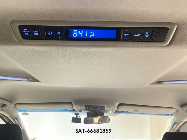 Toyota ALPHARD 2019-08 7214220-16