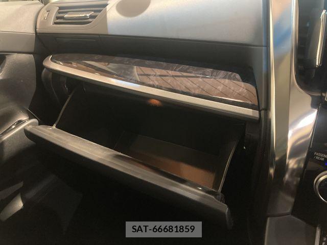 Toyota ALPHARD 2019-08 7214220-23