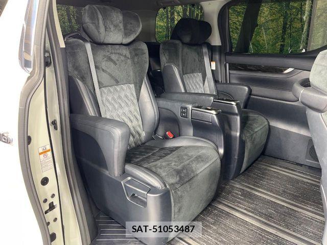 Toyota ALPHARD 2016-08 7214153-8