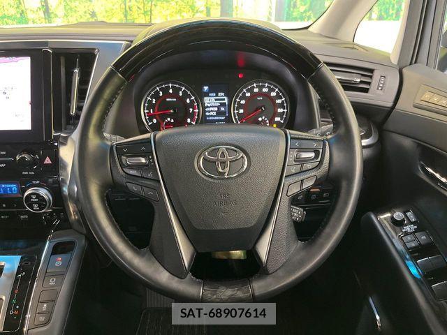 Toyota ALPHARD 2022-11 7214319-11