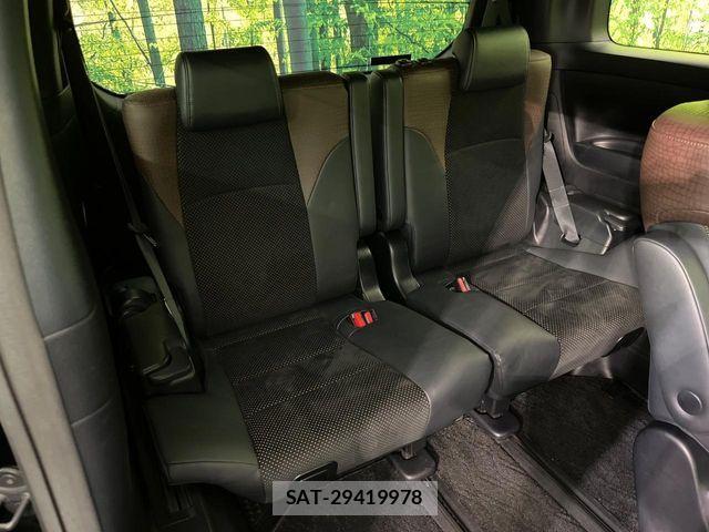 Toyota ALPHARD 2017-09 7214175-9