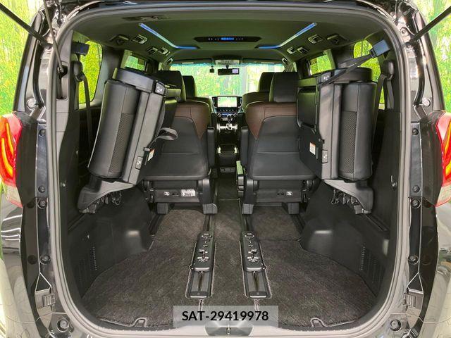 Toyota ALPHARD 2017-09 7214175-10