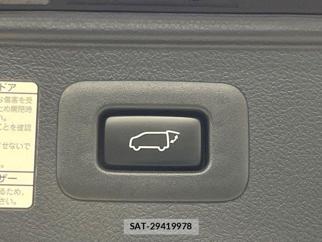 Toyota ALPHARD 2017-09 7214175-5