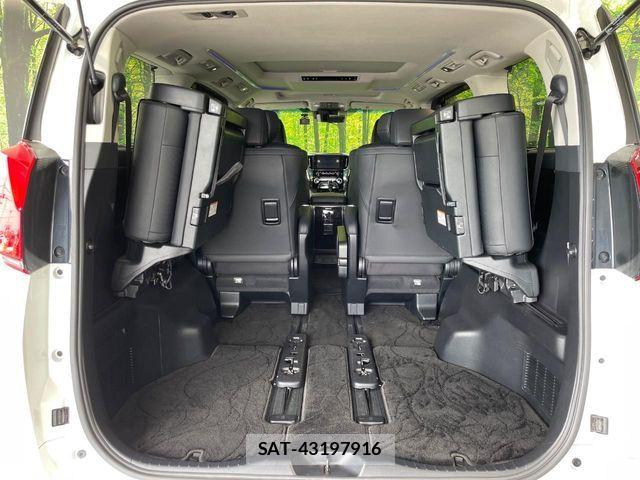 Toyota ALPHARD 2021-04 7214260-9