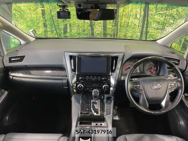 Toyota ALPHARD 2021-04 7214260-1
