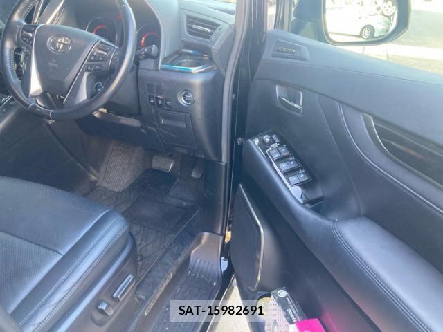 Toyota ALPHARD 2019-11 7214222-9