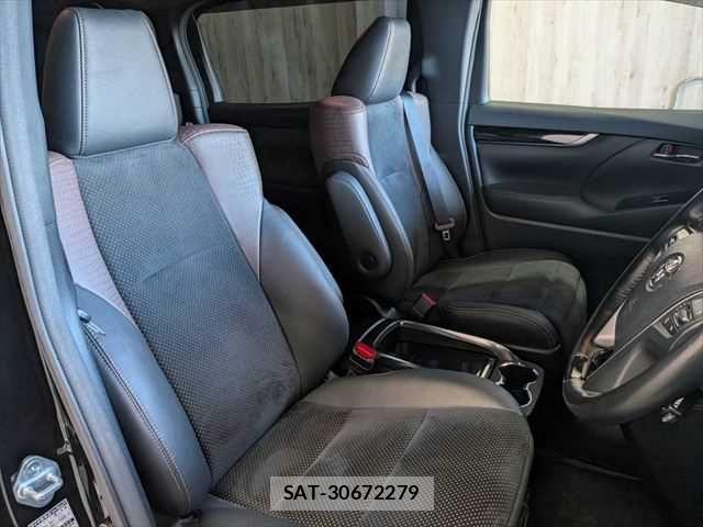 Toyota ALPHARD 2017-09 7214177-7