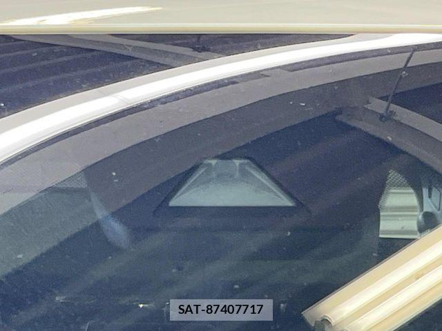 Toyota ALPHARD 2021-07 7214282-4