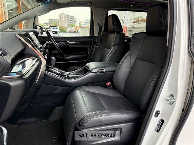 Toyota ALPHARD 2021-03 7214256-16