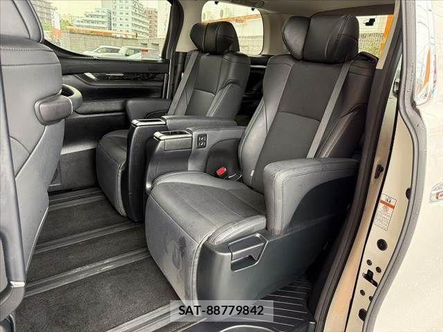 Toyota ALPHARD 2021-03 7214256-18