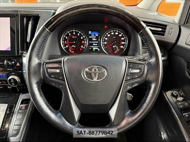 Toyota ALPHARD 2021-03 7214256-26