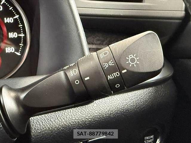 Toyota ALPHARD 2021-03 7214256-29