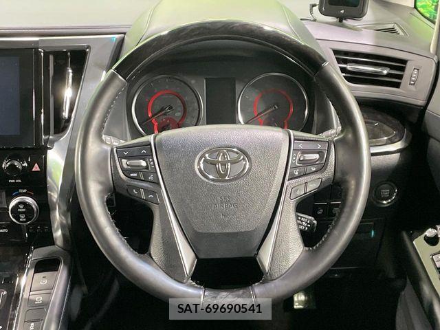Toyota ALPHARD 2021-02 7214254-12