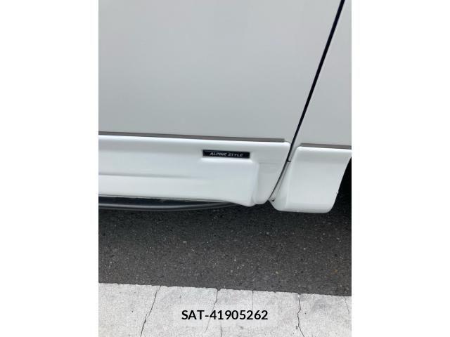 Toyota ALPHARD 2020-09 7214244-12