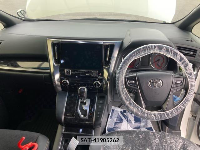 Toyota ALPHARD 2020-09 7214244-18
