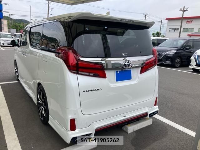 Toyota ALPHARD 2020-09 7214244-3