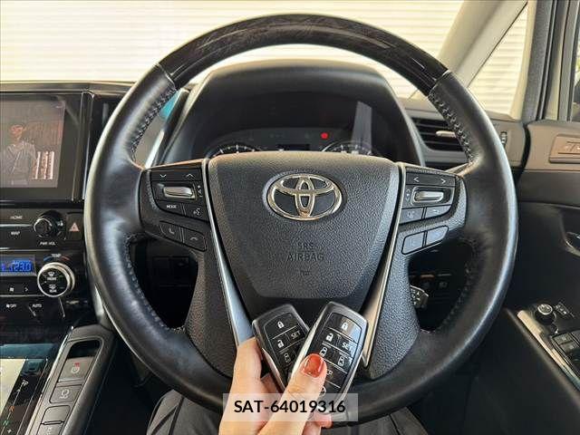 Toyota ALPHARD 2021-09 7214298-6