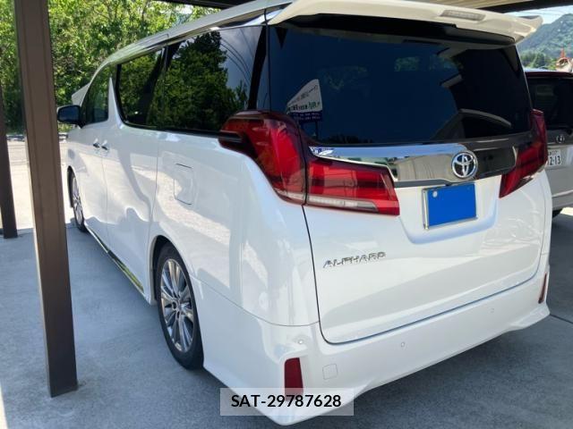 Toyota ALPHARD 2021-07 7214285-14