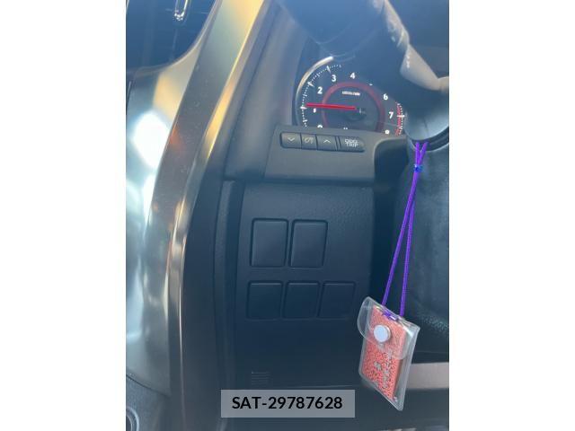 Toyota ALPHARD 2021-07 7214285-26
