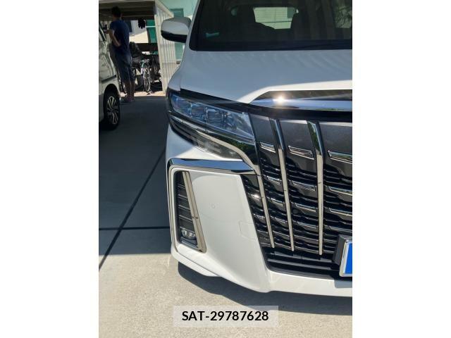 Toyota ALPHARD 2021-07 7214285-6