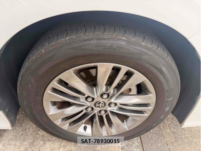 Toyota ALPHARD 2023-11 7214331-5